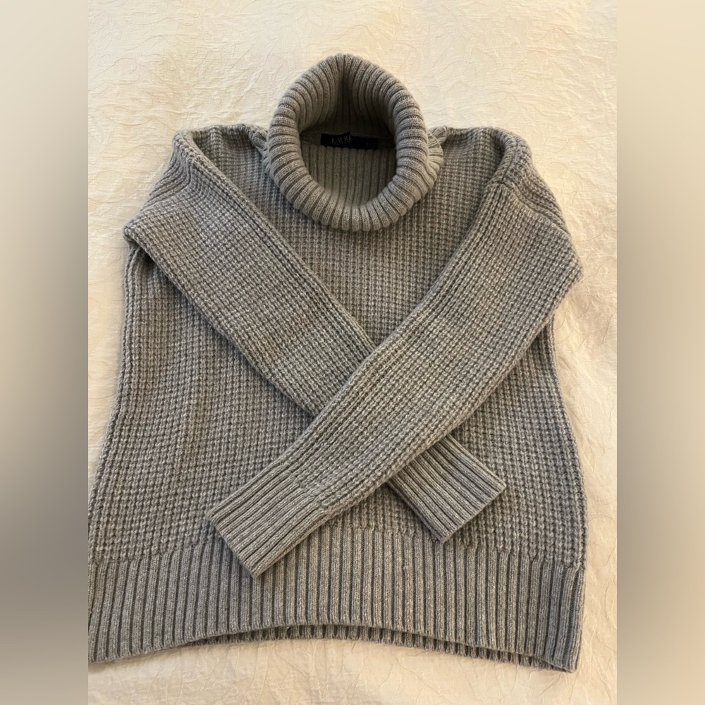 Ralph Lauren Light Gray Ribbed Sweater